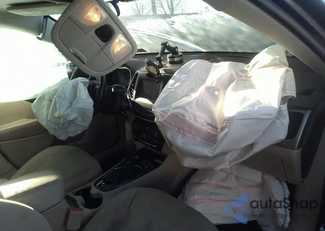 2019 Jeep Cherokee Latitude 4X4 из США, поврежденный, VIN 1C4PJMCX7KD481954